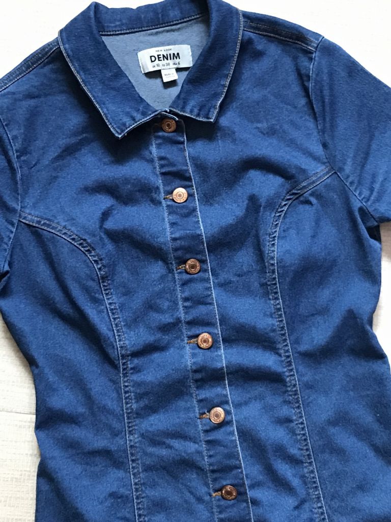 Джинсовое, приталенное платье на пуговицах, New Look denim. 38 евро - фото фото фото 7