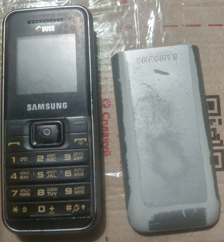 Двухсимочный телефон Samsung GT-E1182 - фото фото фото 0