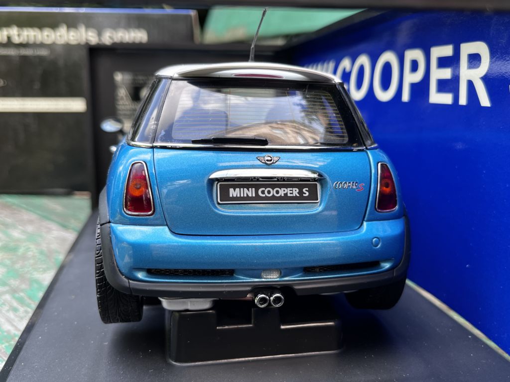 Mini Cooper S by AutoArt 1:18 - фото фото фото 4