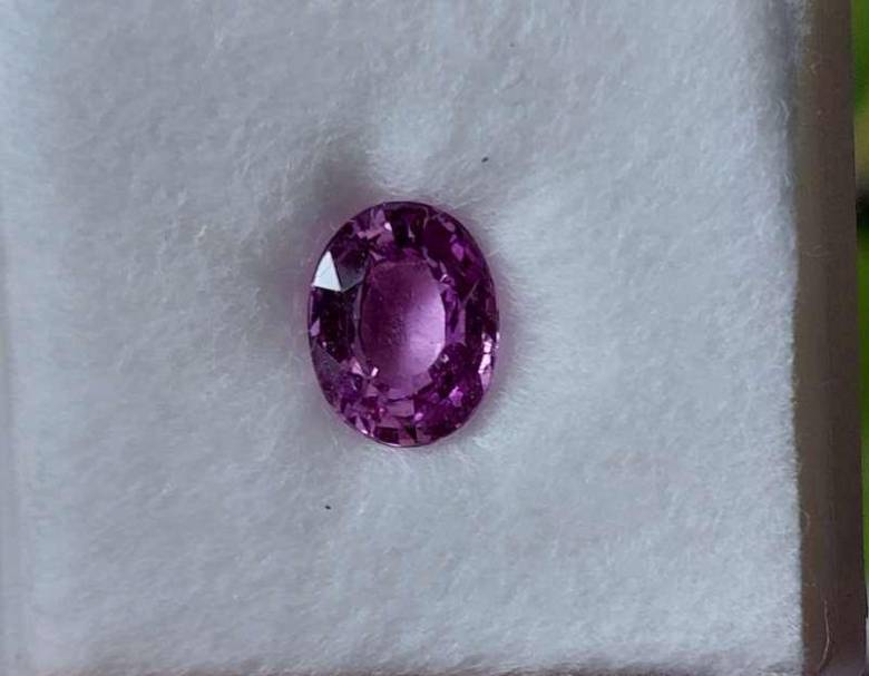Спфир  1.45 CT.   7.7 x 5.9 x 3.6 mm. - фото фото фото 6