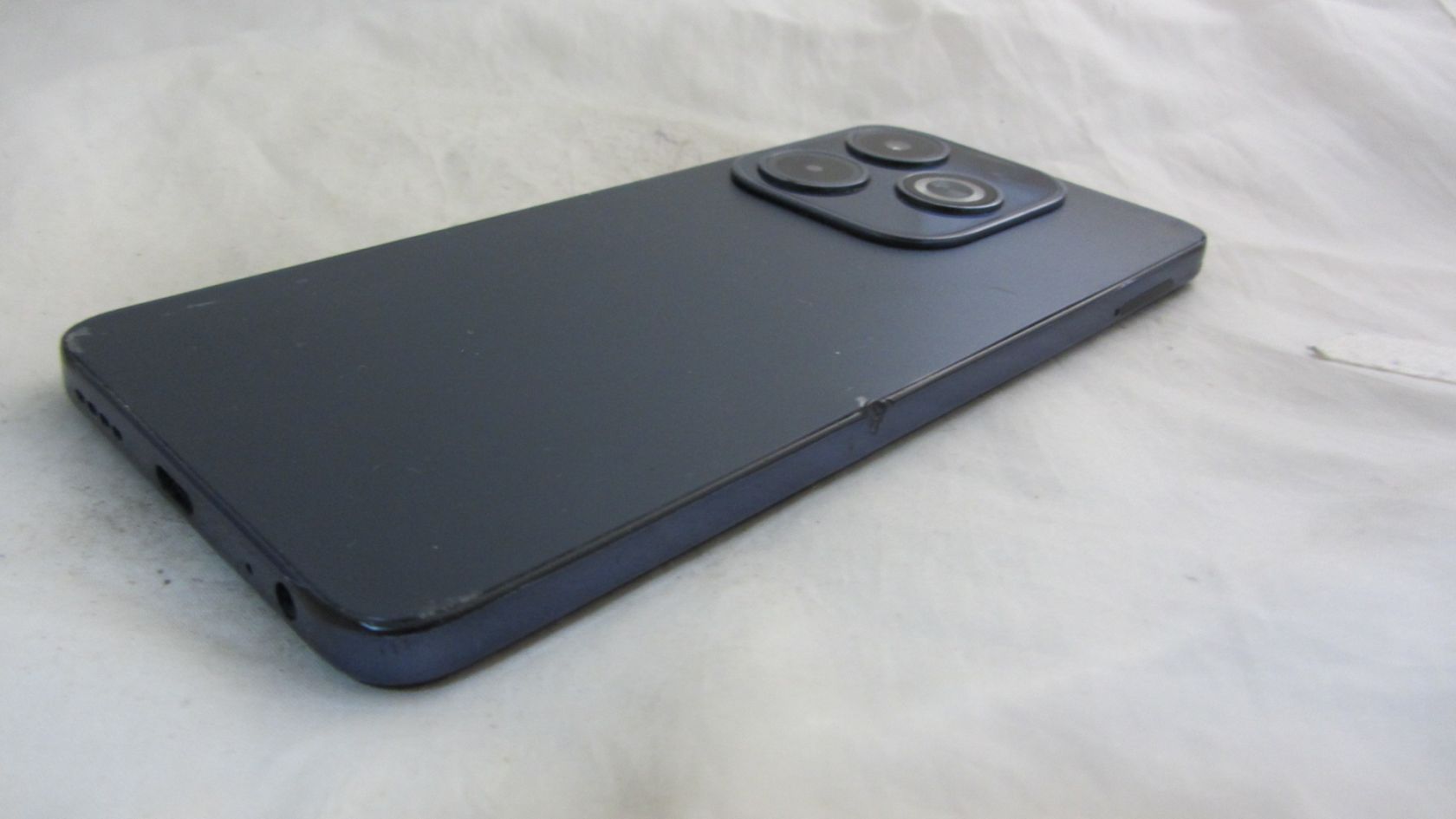 Infinix HOT 40i Starlit Black - фото фото фото 4