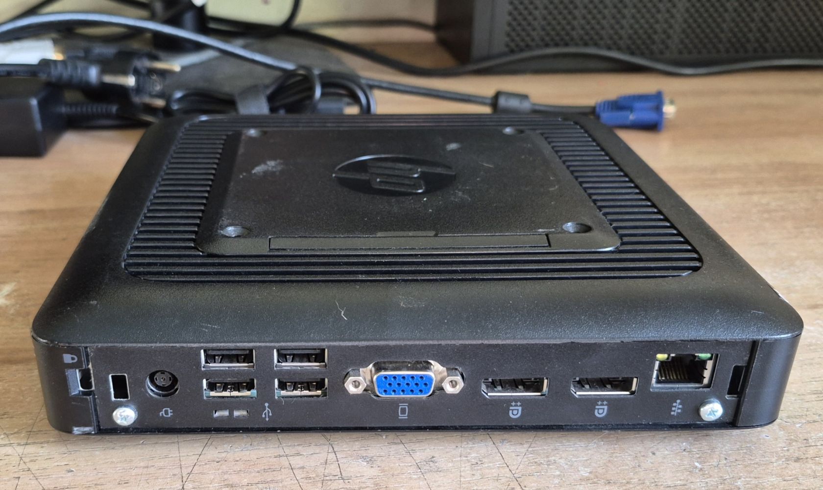HP Thin Client TCP-W016 T520 AMD GX-212JC / 4GB - фото фото фото 0