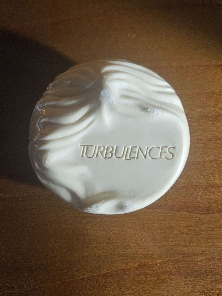 Turbulences Revillon 100ml Parfum de Toilette + 100g Мило - фото фото фото 6