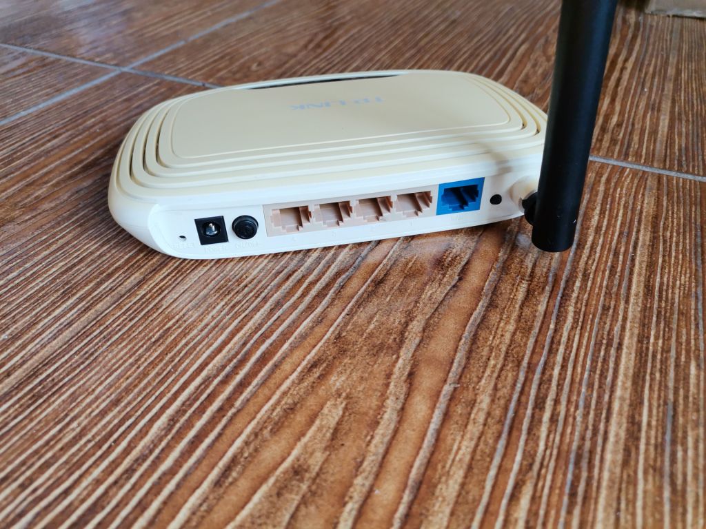 Роутер Tp-link TL-WR740N - фото фото фото 4