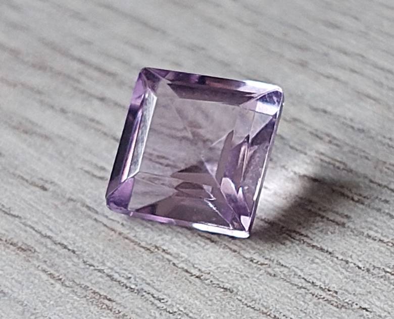 Аметист 2.55 Ct  8 х 7.9 х 5.3 мм - фото фото фото 1