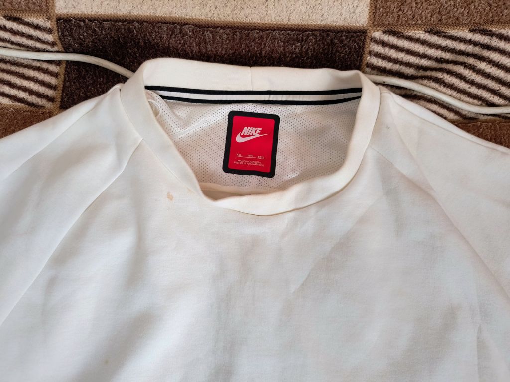 Світшот Nike Crew Neck Tech Fleece - фото фото фото 1
