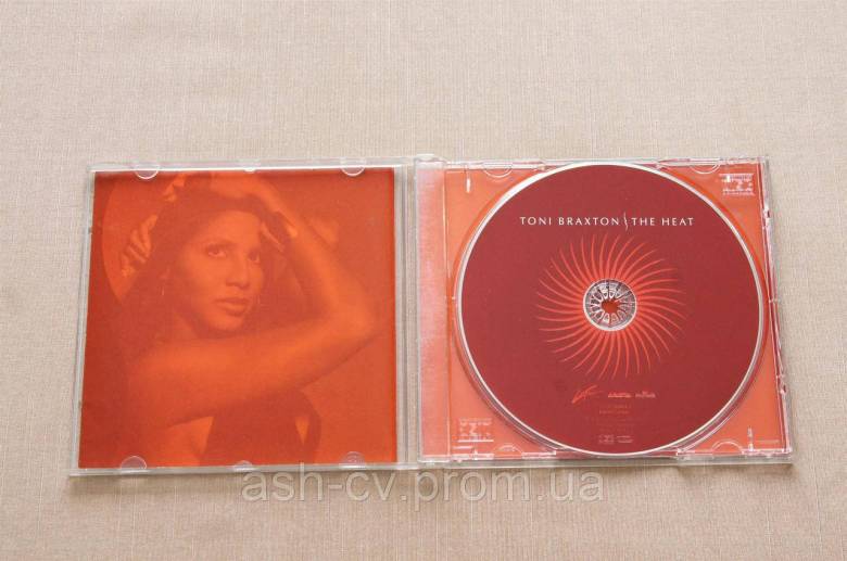Музичний диск CD. Toni Braxton - The heat - фото фото фото 3