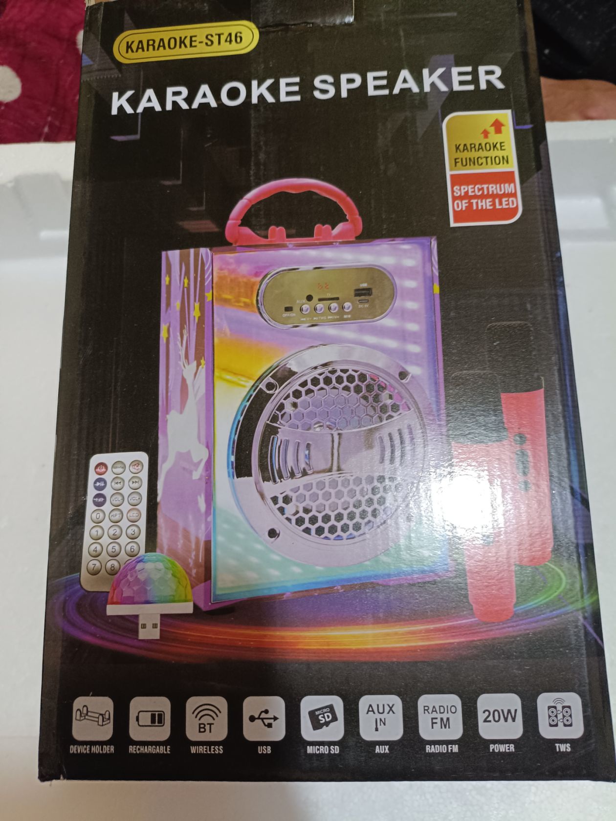 Портативна караоке-система з 2 мікрофонами та LED підсвіткою                            (Bluetooth, USB). Амазон - фото фото фото 4
