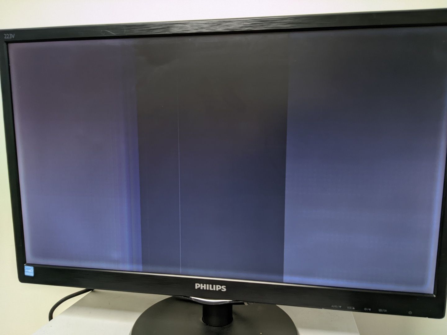 Матрица экран 21.5" Full HD | LED. Монитор PHILIPS 223V5L на запчасти - фото фото фото 5