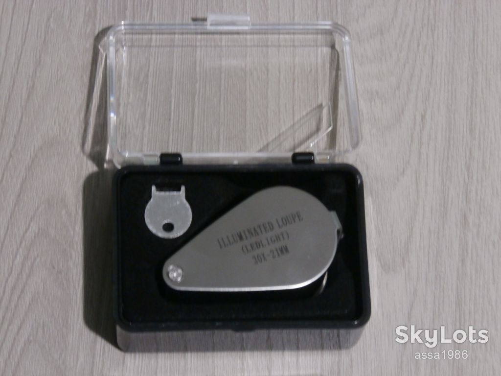 Ювелирная лупа Magnifier 21007 Увеличение 20Х,линза 21мм,LED подсветка - фото фото фото 3