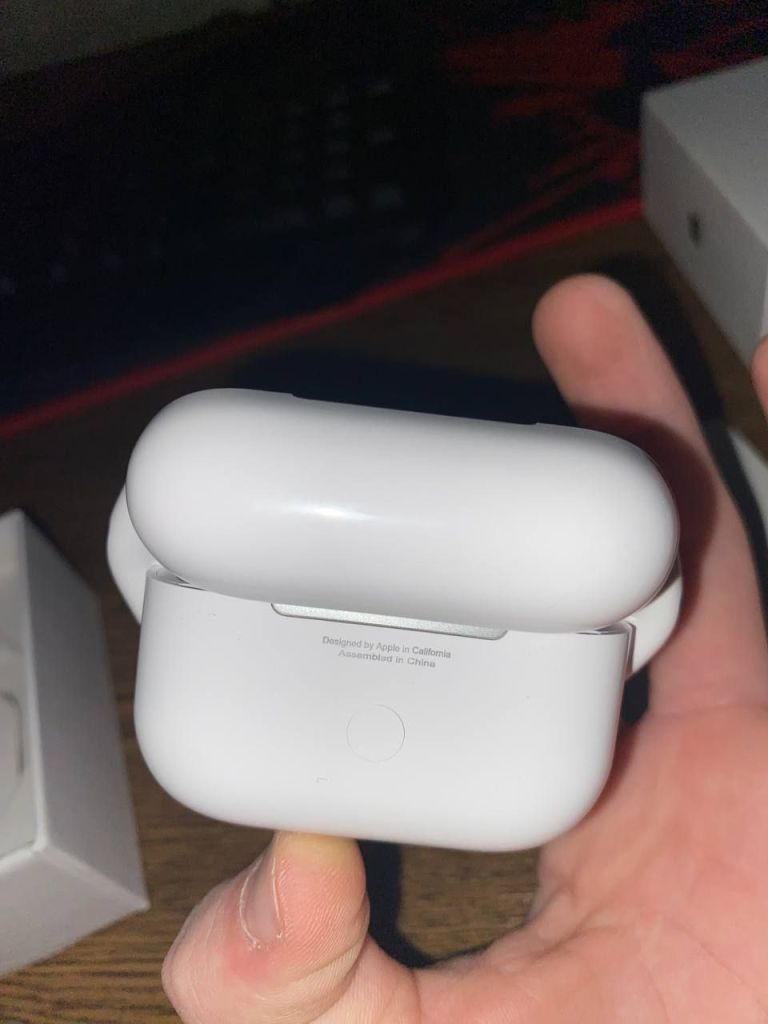 Наушники AirPods Pro - фото фото фото 1