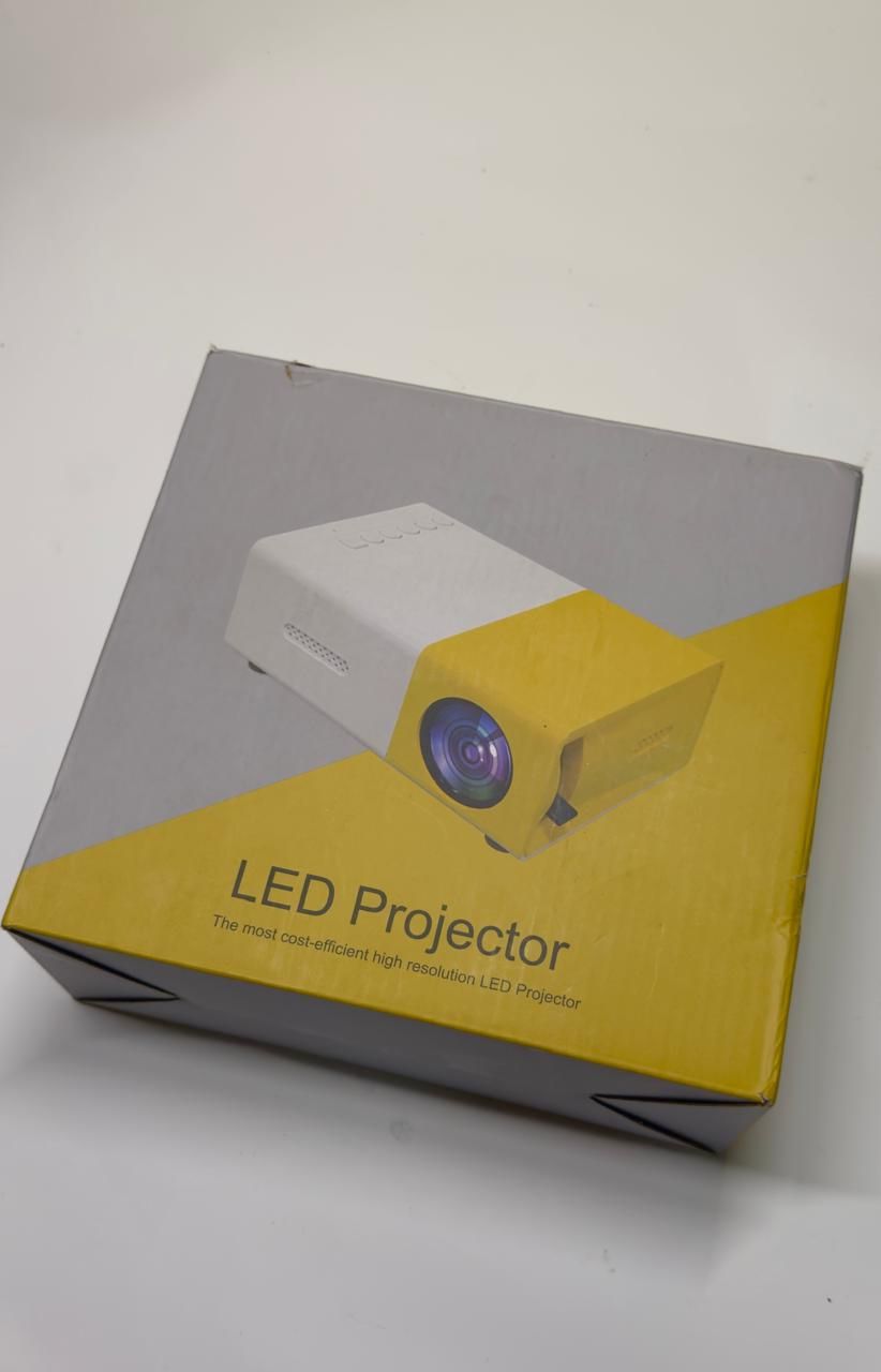 Продається новий портативний LED Projector  (міні проєктор) у фірмовій упаковці. - фото фото фото 2