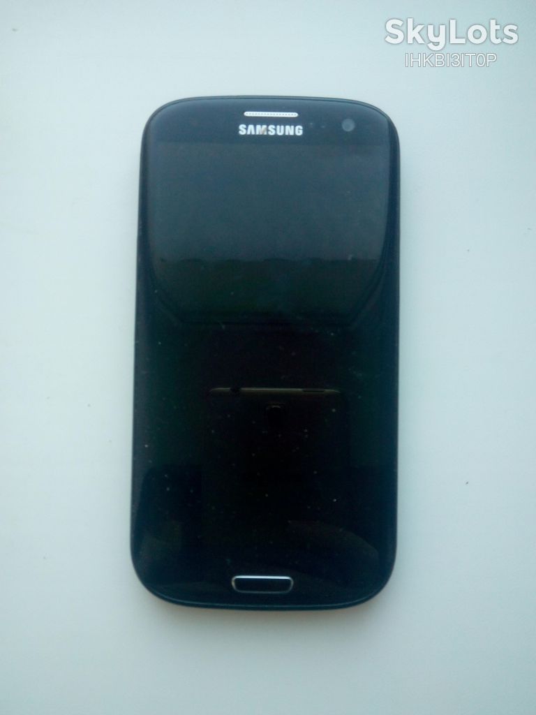 Мобильный телефон Samsung GT-I9300 - фото фото фото 0