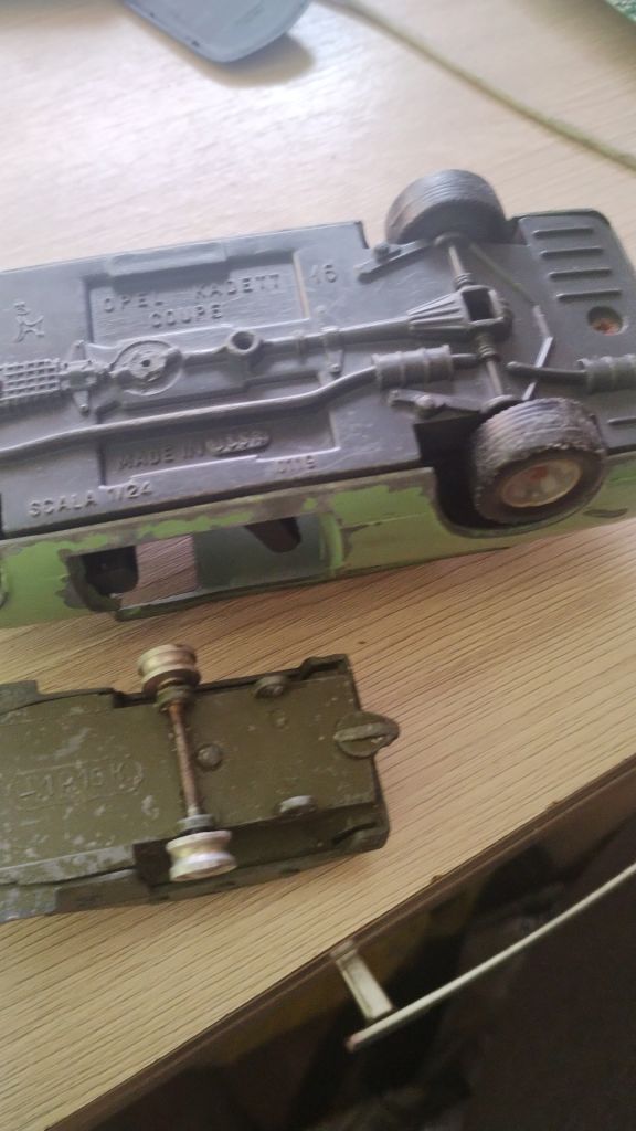 Opel kadett coupe scala 1/24 + броневик - фото фото фото 11