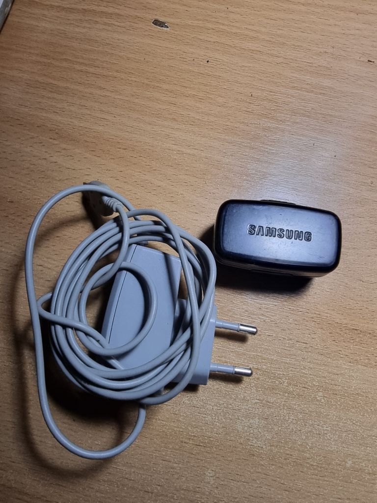 Bluetooth-гарнитура Samsung WEP-200 - фото фото фото 0