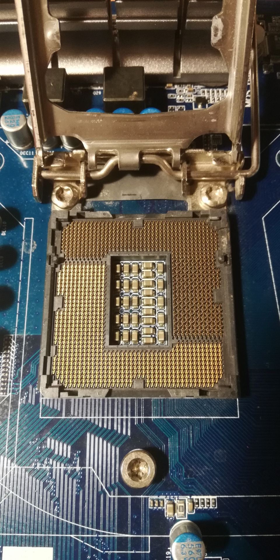 Материнская плата Gigabyte GA-P55-UD3          (s1156, P55 Express, PCI-Ex16) - фото фото фото 1