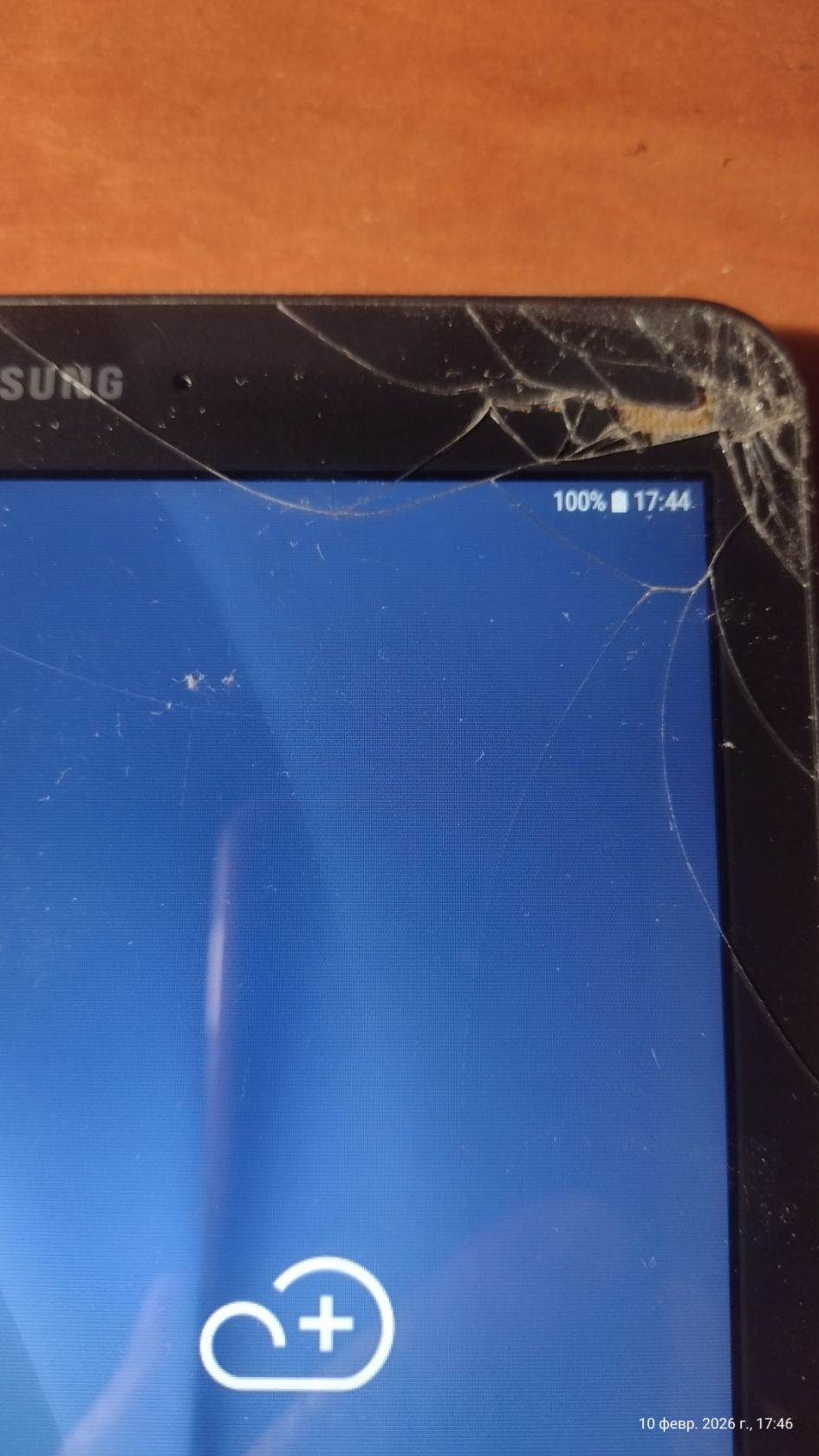 Планшет Samsung Galaxy Tab E SM-T560NU - фото фото фото 2