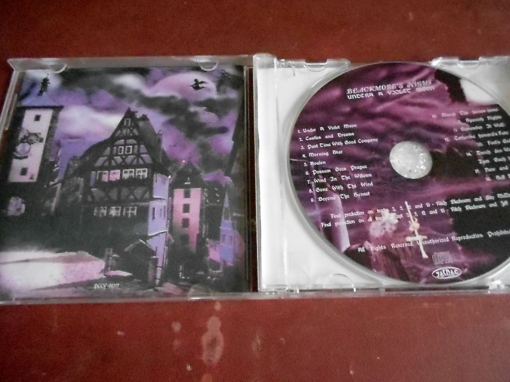 Blackmore's Night Under A Violet Moon CD б/у - фото фото фото 2