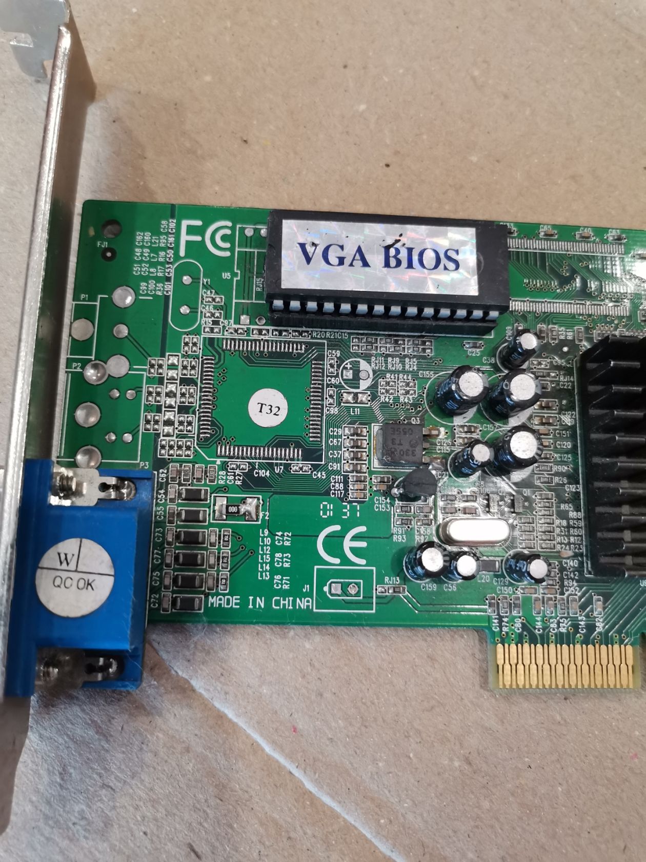 Видеокарта NVIDIA RIVA TNT2 Pro 32mb AGP - фото фото фото 3