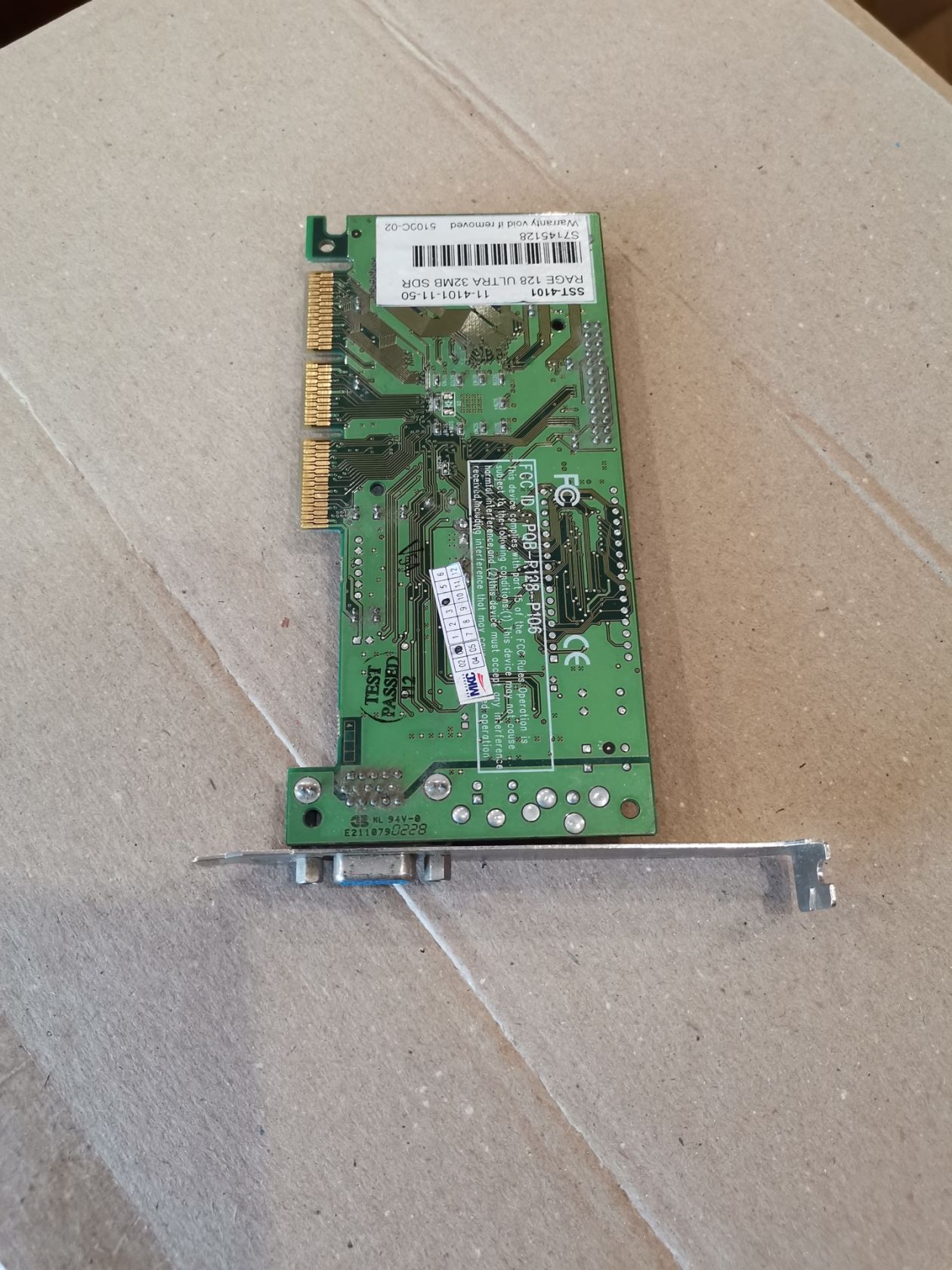 Видеокарта ATI Rage 128 Ultra 32mb SDR AGP 4x - фото фото фото 3