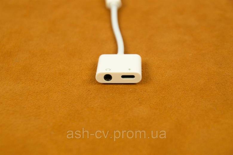 Перехідник Lightning 2in1 Audio Charging Adapter - фото фото фото 3