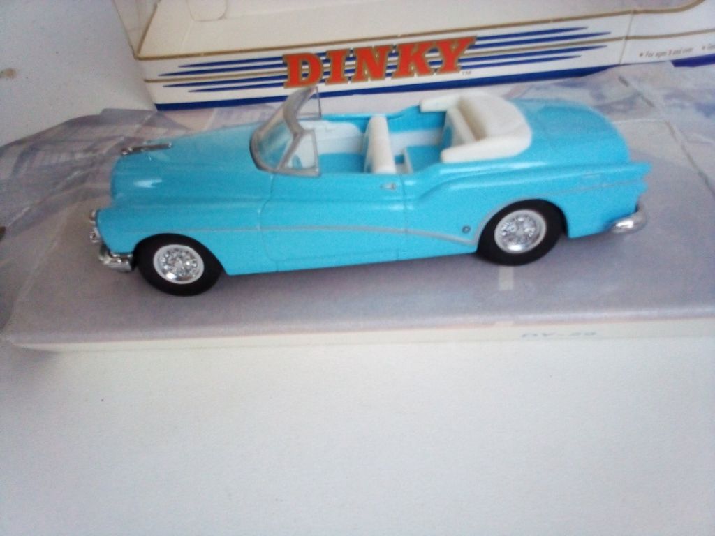 Dinky 1/43 - Buick Skylark 1953 - фото фото фото 3