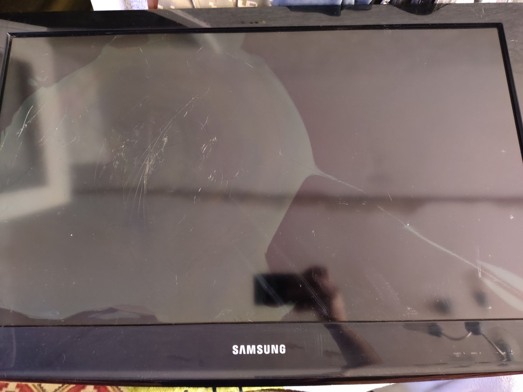Телевізор Samsung LE32E420E2W - фото фото фото 0