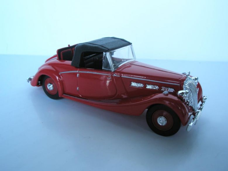 Triumph Dolomite. Dinky DYS-17  -1890- - фото фото фото 1