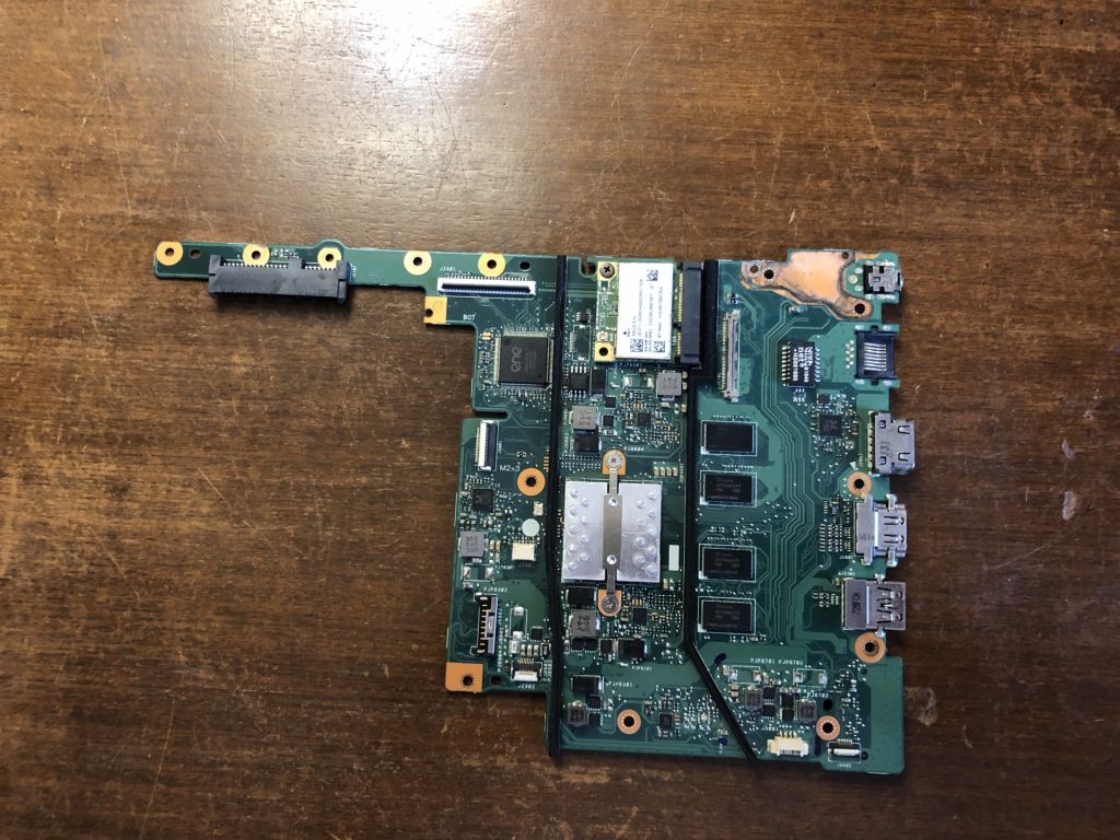 ноутбук Asus R517S E502  на частини - фото фото фото 2
