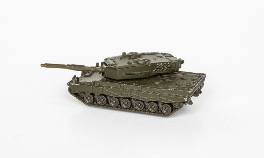 1:110 Tank Leopard 2A4 1985-92, Siku #0870 - фото фото фото 1