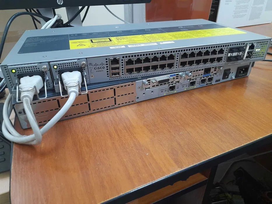 Роутер Cisco ASR-920-24TZ-M 1G/10G SFP+ - фото фото фото 0