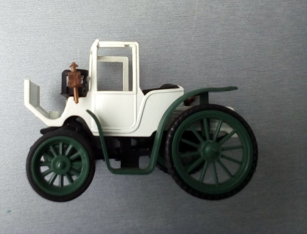 1893 Benz Victoria Wagen - Gama 1:46 - фото фото фото 1