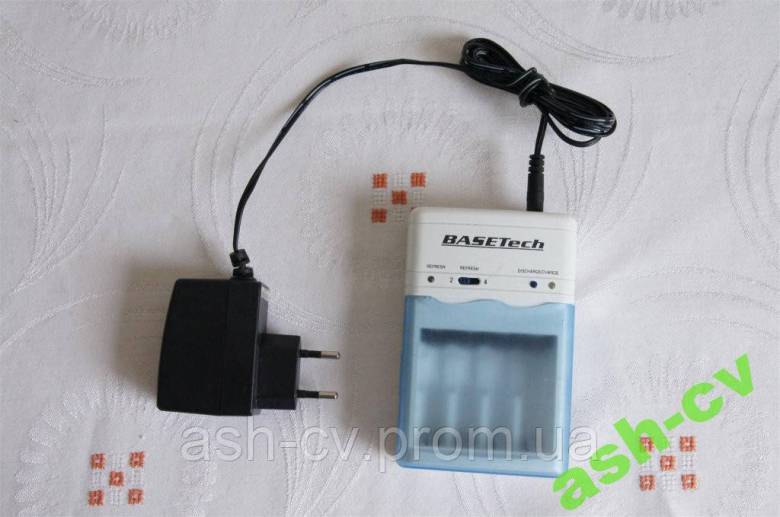 Зарядний пристрій для акумуляторів, AA, AAA, 1.2V, (1.5V), BASETech, BTL-1 - фото фото фото 0
