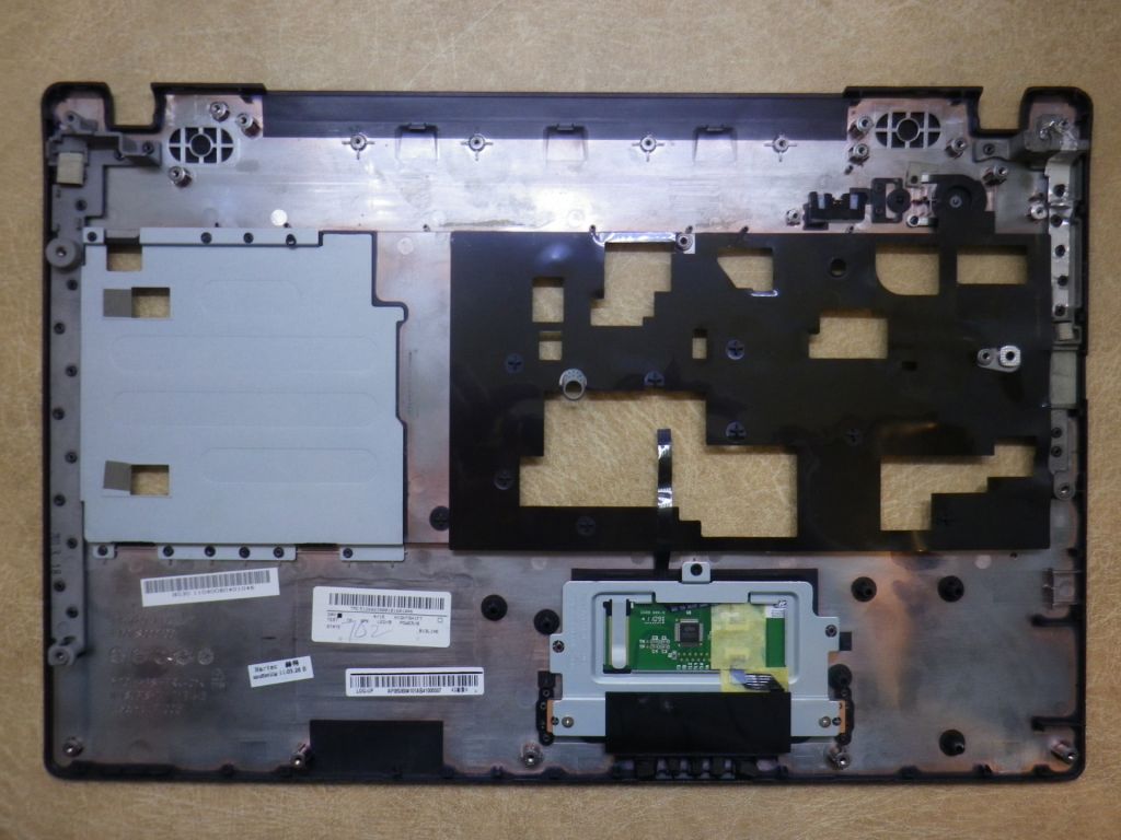 Б/У Топкейс на Lenovo G560E - фото фото фото 1