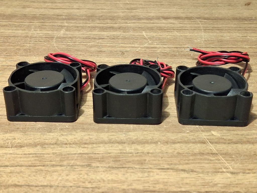 Вентилятор компьютерный 4x4x2см Evercool EC4020M12S  (12V - 0.08A) - фото фото фото 1