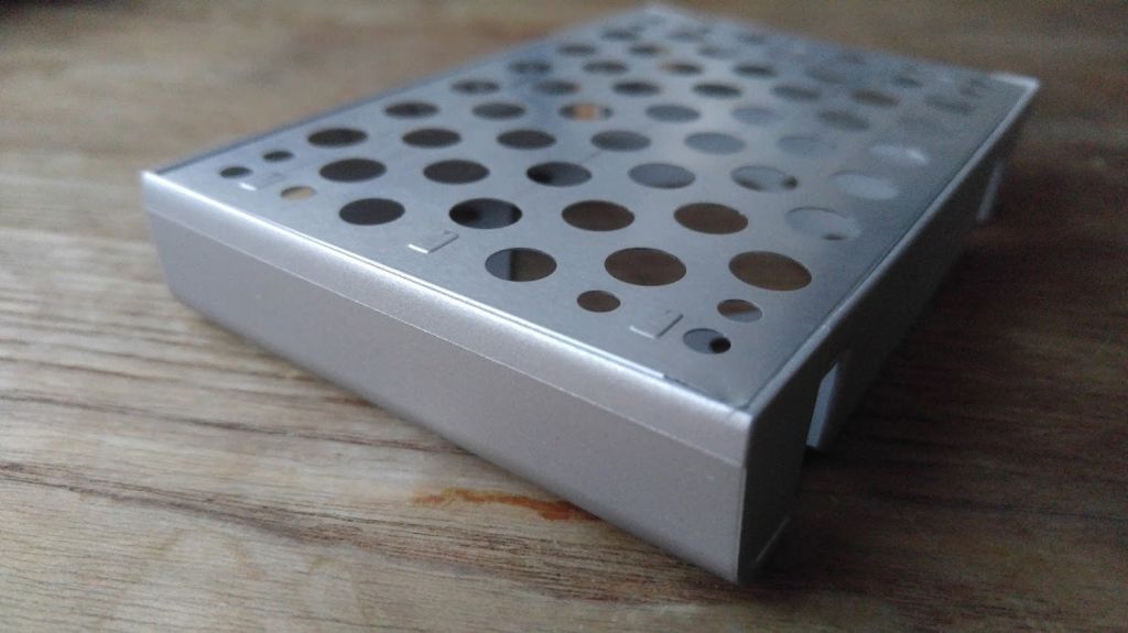 Корпус корзины диска           (HDD caddy) ноутбука Panasonic CF-C1 - фото фото фото 2