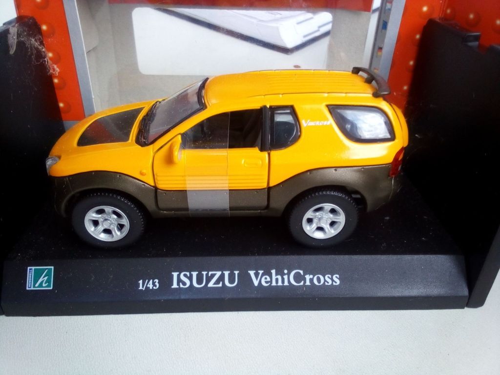 Isuzu VehiCross Cararama 1:43 Hongwell - фото фото фото 0
