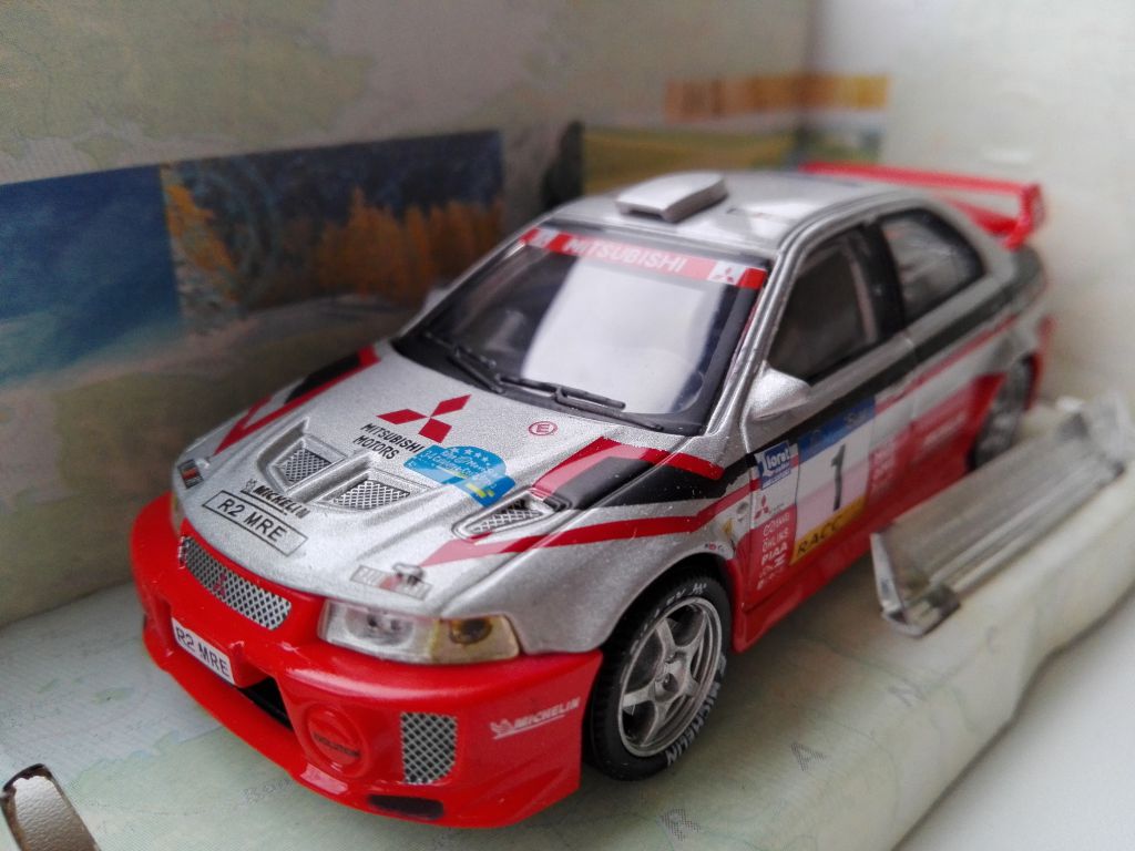 1/43 MITSUBISHI LANCER EVOLUTION VI. Cararama. - фото фото фото 0
