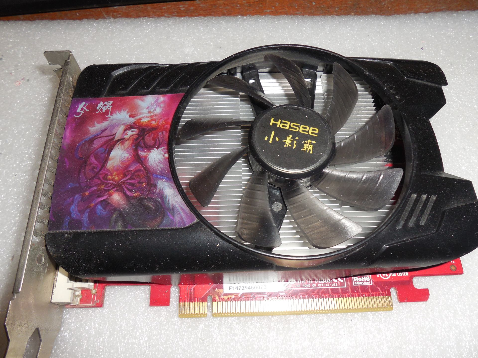 HASEE GT740 2Gb DDR3   (64bit) - фото фото фото 0