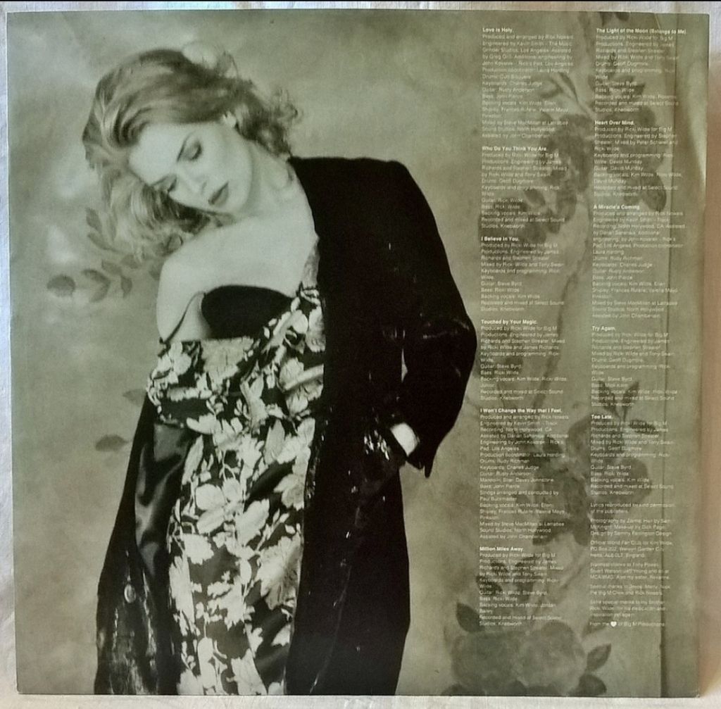Kim Wilde - Love Is... - 1992.  (LP). 12. Vinyl. Пластинка. Germany. - фото фото фото 2