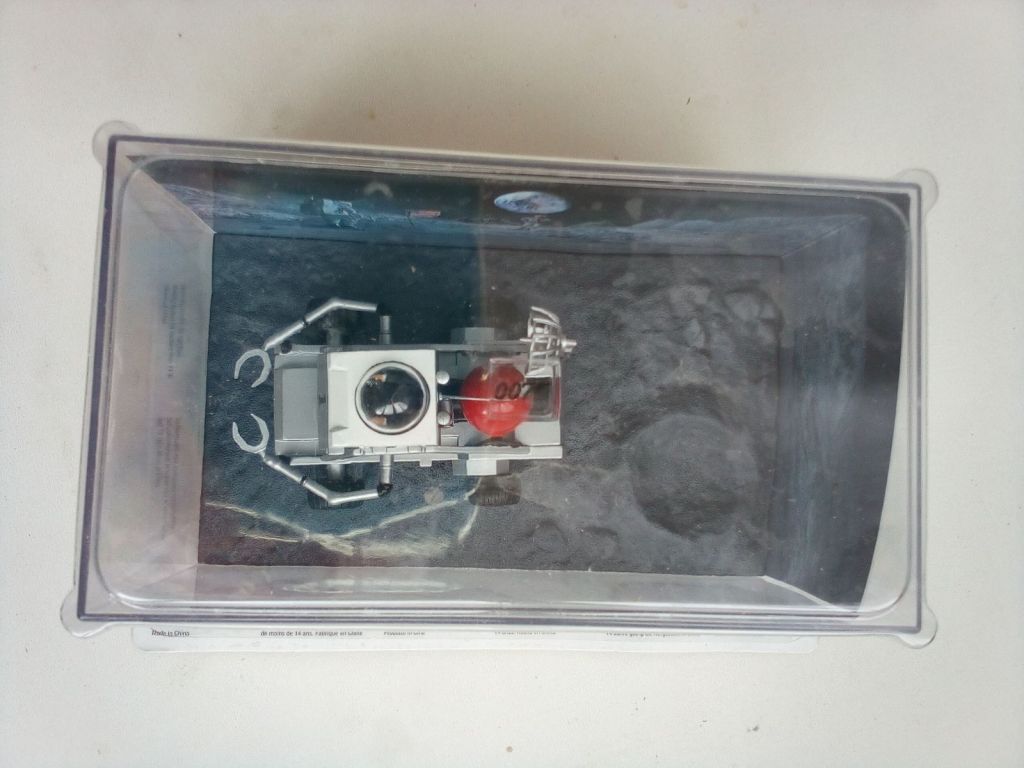Moon Buggy 1:43 James Bond Collection - фото фото фото 1
