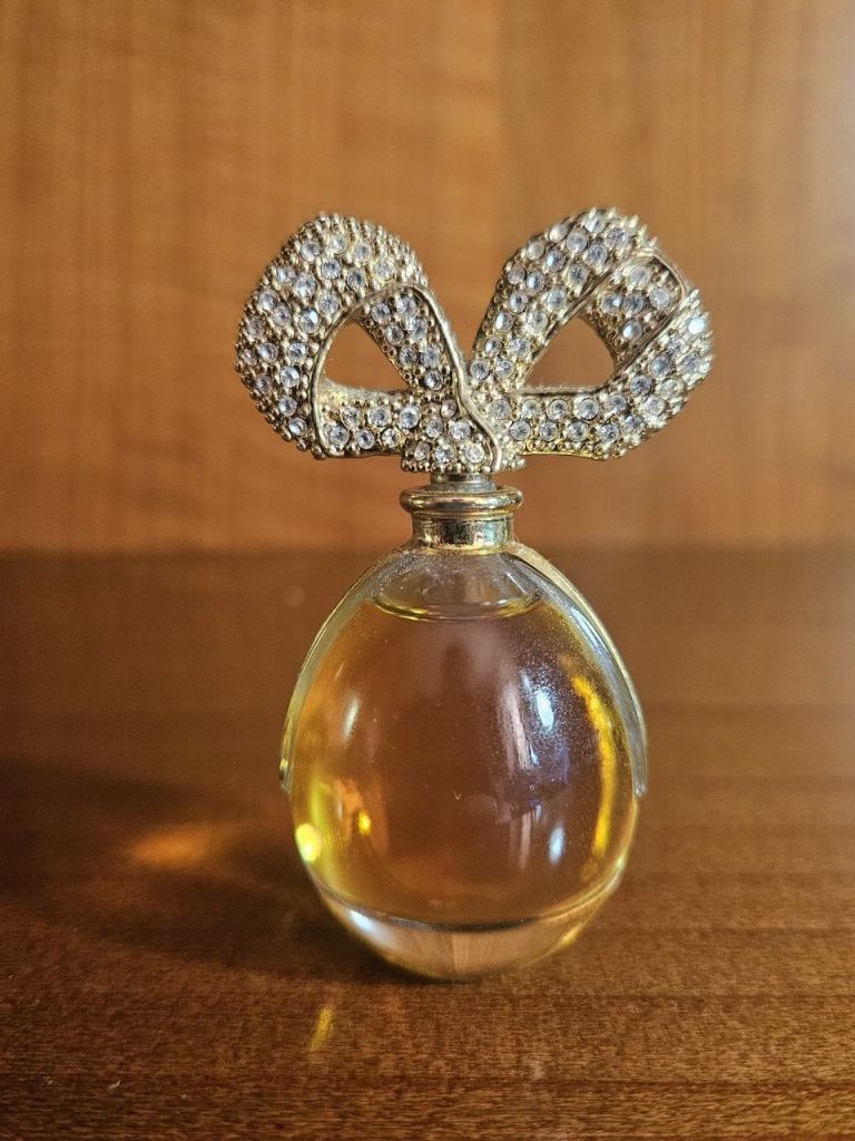 White Diamonds Elizabeth Taylor 7,5ml Parfum - фото фото фото 5
