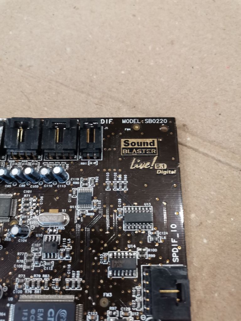 Звуковая карта Creative Sound Blaster Live! 5.1 SB0220 PCI - фото фото фото 2