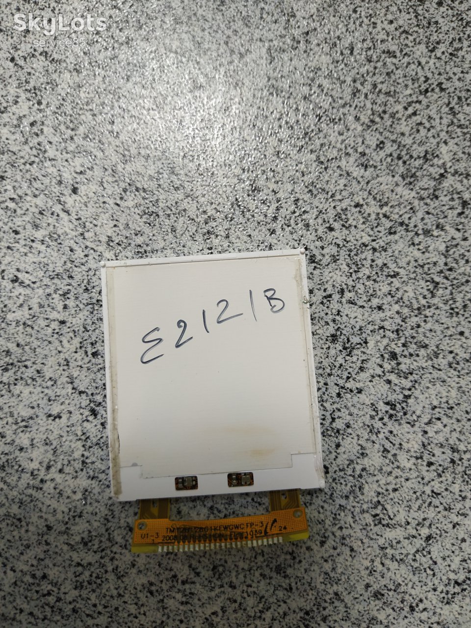 Samsung E2121B дисплей - фото фото фото 0