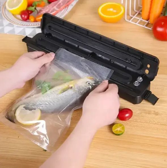 Вакуумный упаковщик для кухни / Вакууматор бытовой - фото фото фото 1