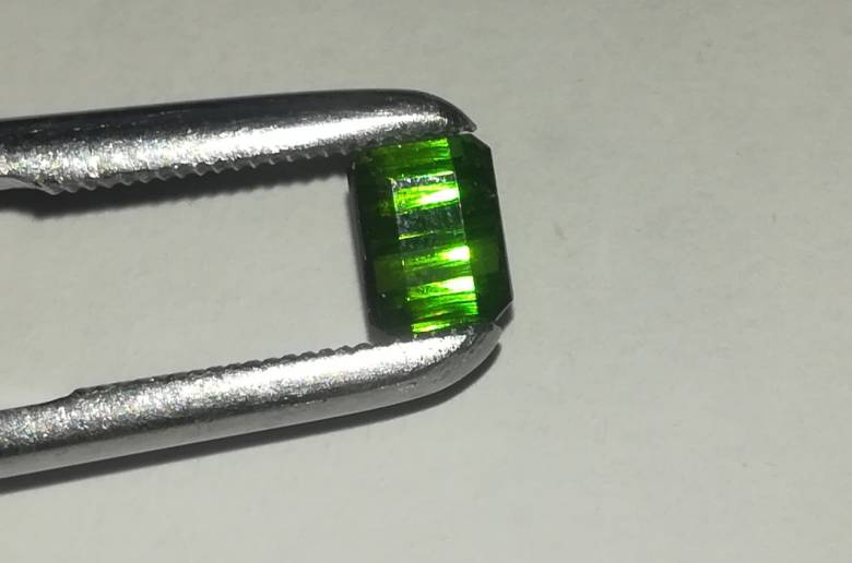 Натуральный турмалин 1.26ct    6.4 x 5 mm - фото фото фото 3