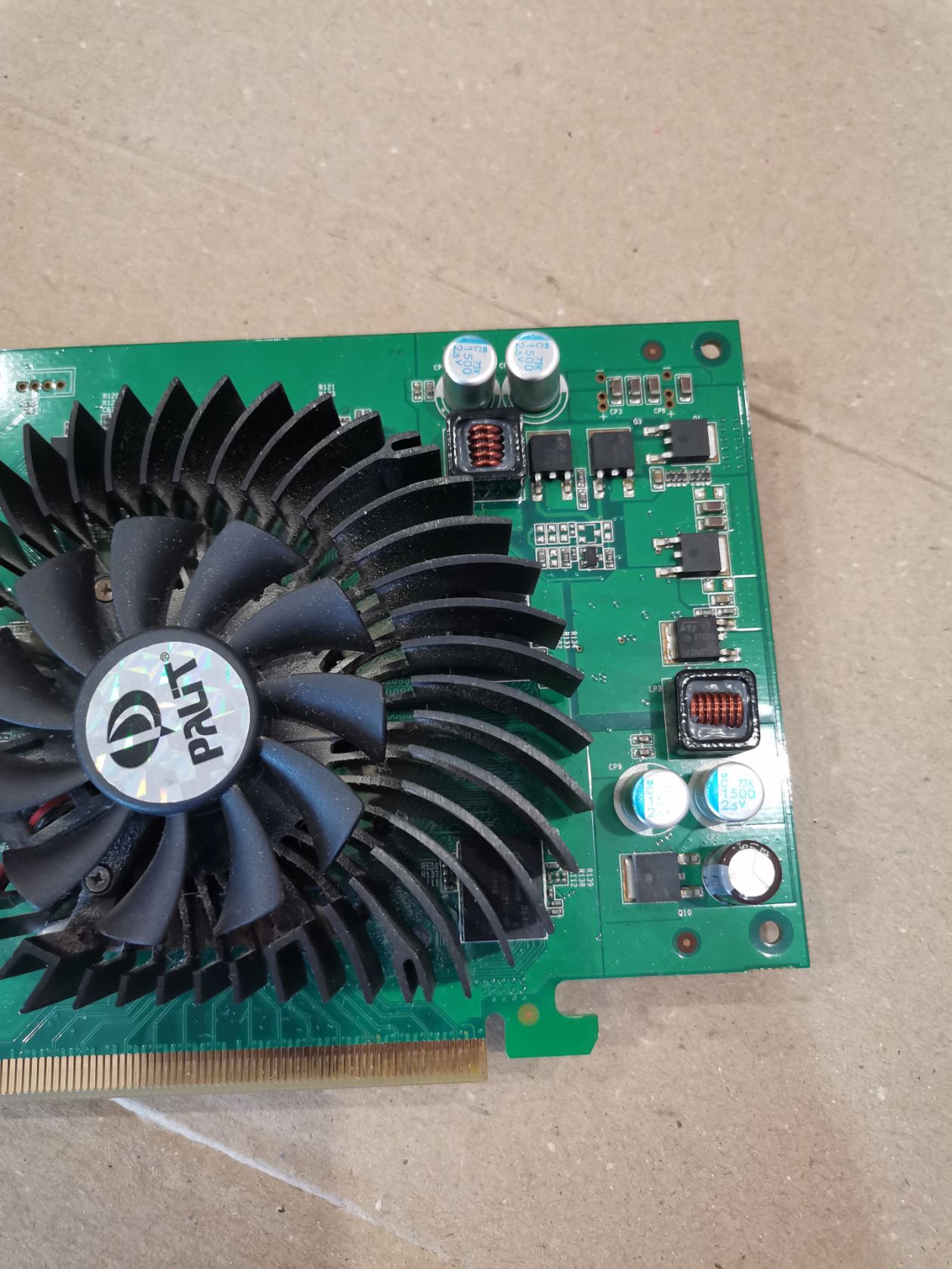 Видеокарта Palit GeForce 8600GT 512MB DDR3 PCI-E x16 - фото фото фото 4