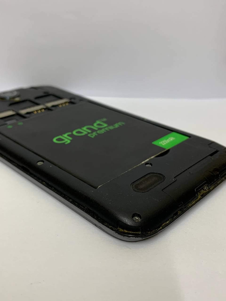 Lenovo IdeaPhone A590 - фото фото фото 4