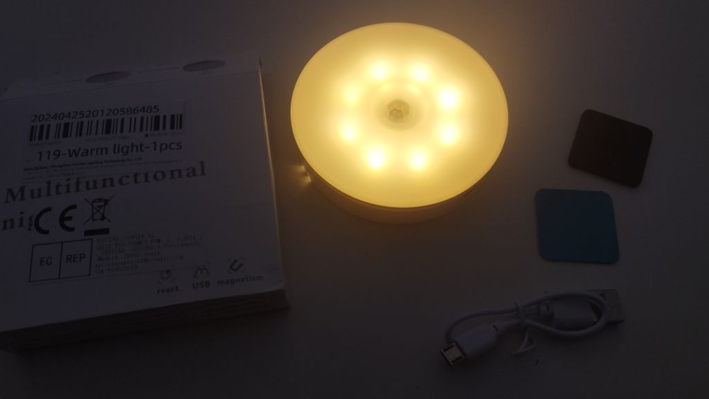 Світильник з датчиком руху Smart sensor light LED на акумуляторі. - фото фото фото 4