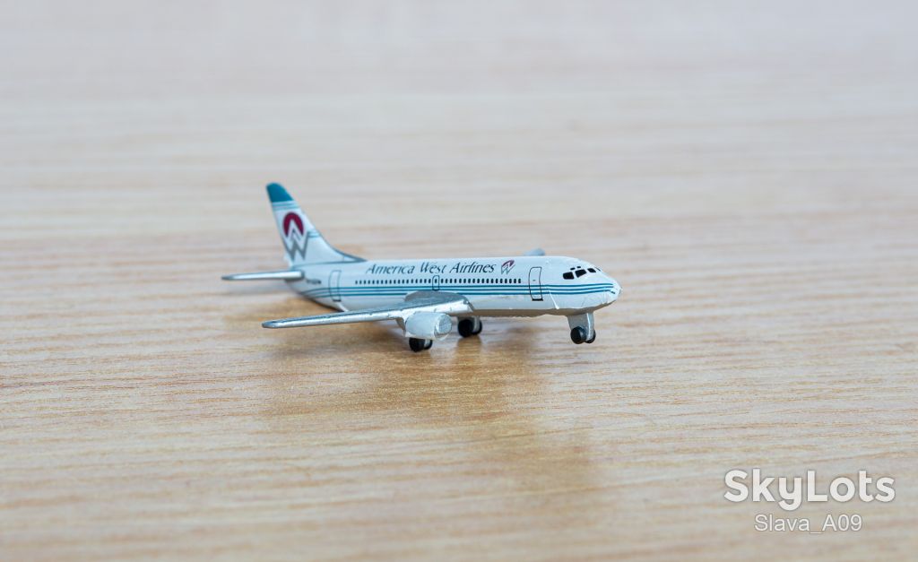1:600 Boeing 737-300 America West Airlines, Schabak Germany - фото фото фото 3